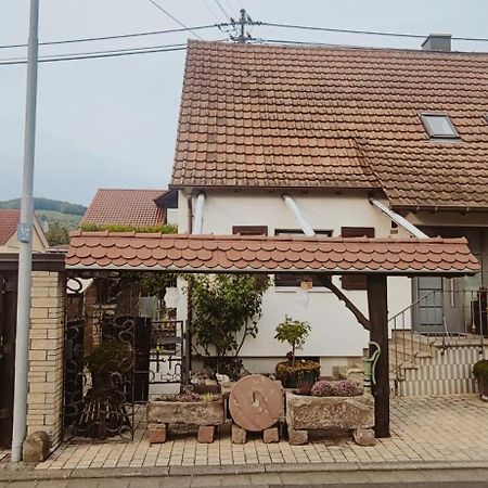 דירות Albersweiler Haus Helga מראה חיצוני תמונה